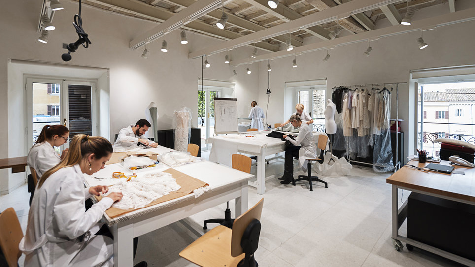 Couture School: The Art of Luxury